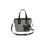 Чёрный и серый