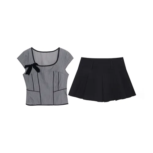 SCCREBEL OFFICIAL Комплект с юбкой Женские