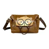 Коричневый