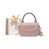 Розовый с украшением