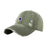 Тёмно-зелёный