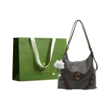 Чёрный чай, коричневый + подвеска.