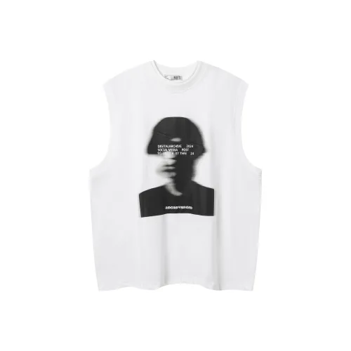 GM Женские Футболки