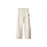 Бежево-абрикосовый