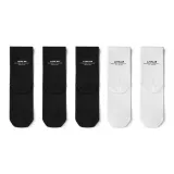 3 черных, 2 белых