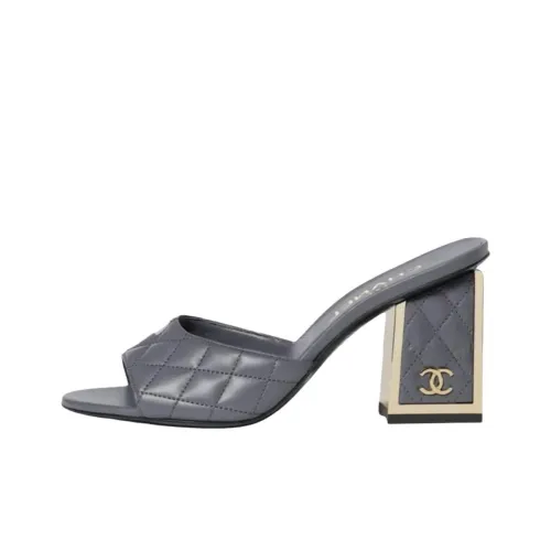 CHANEL Слипоны Серые Женские