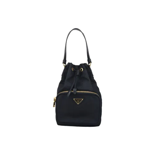 PRADA Сумки Женские