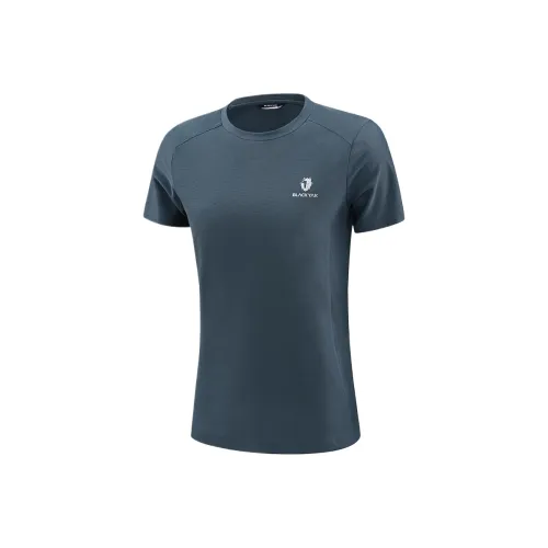 BLACKYAK Стандартная T-рубашка Женская