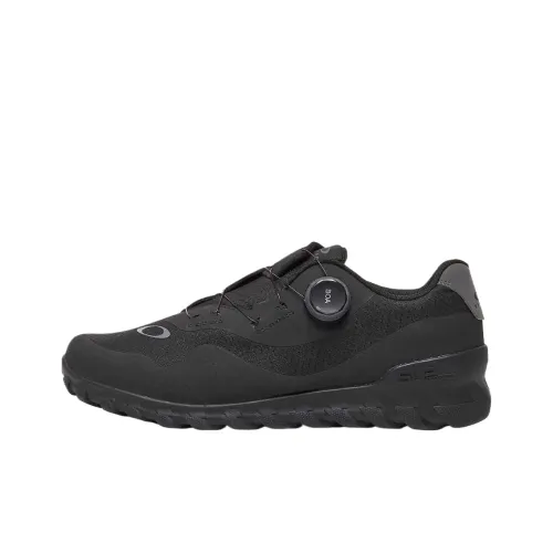 Oakley Уличная обувь Low Top Черный Унисекс