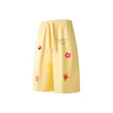 Светло-жёлтый