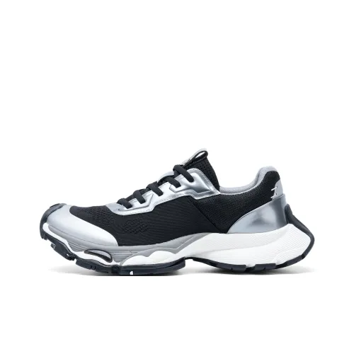 COLOUR WRITE Низкий топ толстая подошва кроссовки мужские черные