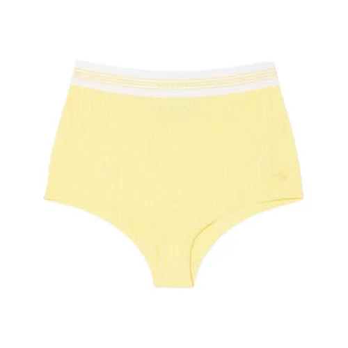 LACOSTE Повседневные шорты Женские Желтые