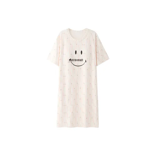 Floating Light Islands Ночная сорочка Женская