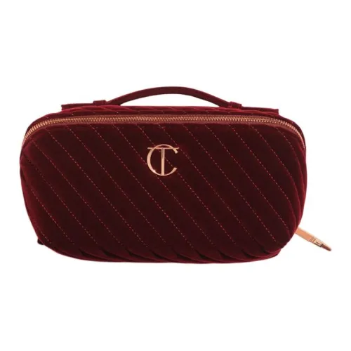 Макияж Charlotte Tilbury и дорожные косметички унисекс