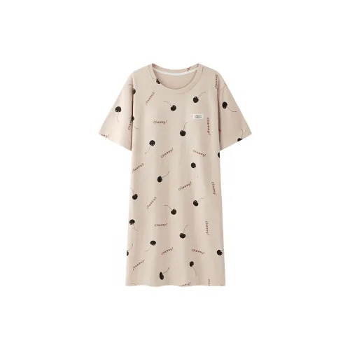 Floating Light Islands Ночная сорочка Женская