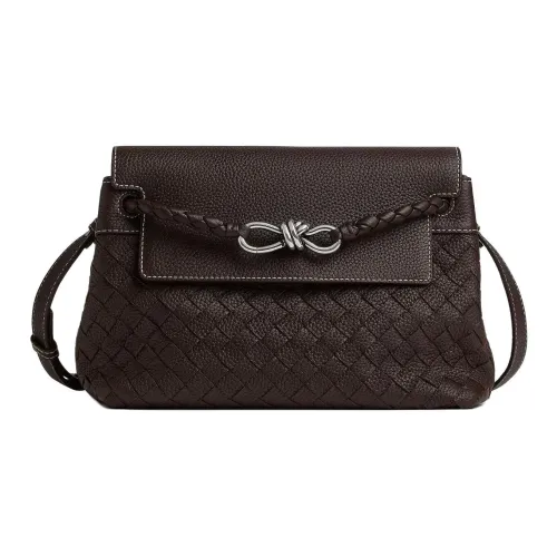 Bottega Veneta Сумка через плечо из коровьей кожи маленькая мужская кремовая
