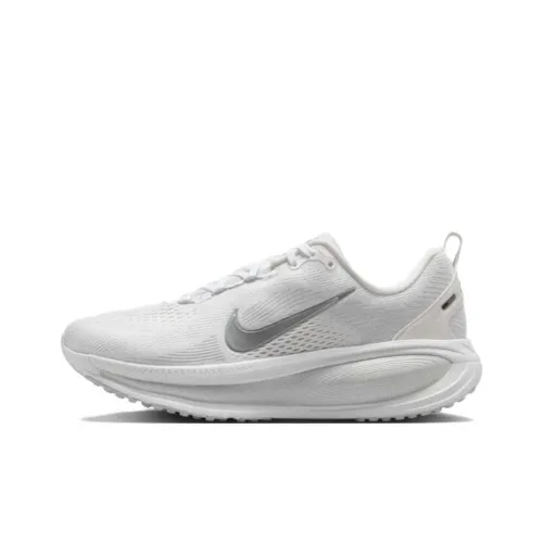 Nike Vomero 18 Slip-resistant Abrasion-resistant Low-top Беговые кроссовки Женские Белые