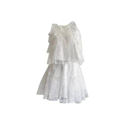 CHARM GLOW Женские комплекты с юбкой