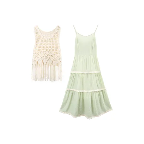 Комплект с юбкой A Paradise For Awakening для женщин