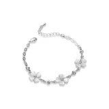 Браслет Lucky с четырехлистным клевером [Белый]