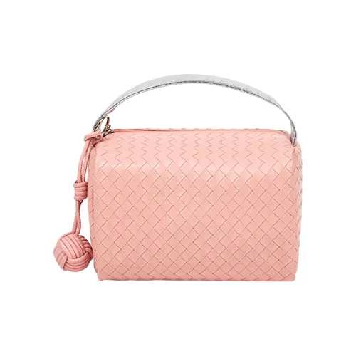 Gentle welcome Макияж и дорожные косметички для женщин