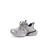 Серебристo-серый