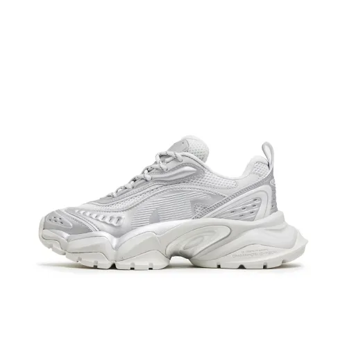 Champion Tooth Shark 2,0 Balance Low Top Массивные кроссовки Женские Серебристый Белый Фотонный Серый