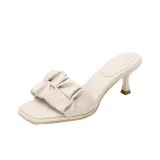 Абрикосовый