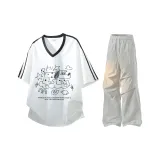 Белая рубашка с короткими рукавами + светло-серые повседневные штаны