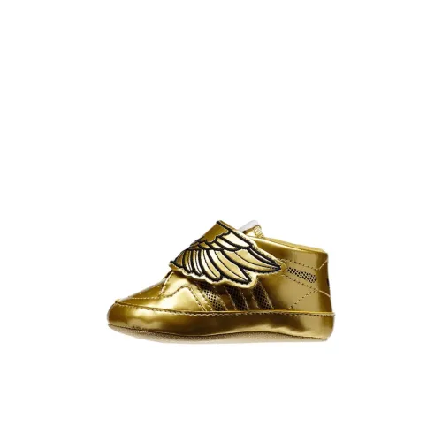 Adidas JS Wings Anti KICK и устойчивая к истиранию низкая обувь для малышей золотая для младенцев и малышей