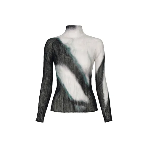 ISSEY MIYAKE Рубашка Женская Белая