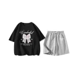 Black (M Girlish Butterfly) + Photinia Gray (M Girlish Butterfly Pants Logo)  
Черный (M Girlish Butterfly) + Фотиния Серый (M Girlish Butterfly Логотип на штанах)