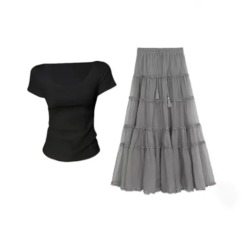 SCCREBEL OFFICIAL Комплект с юбкой Женские