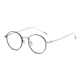 Черно-серебристый