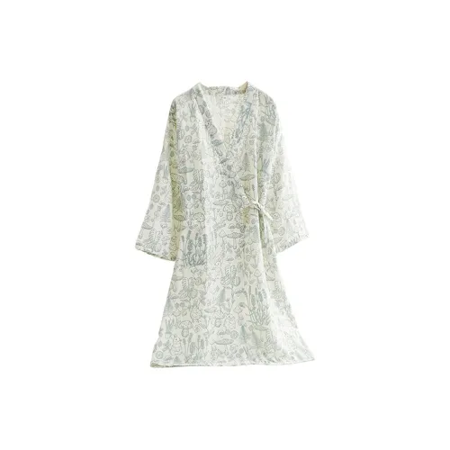 Женские банные халаты