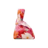 Летний цветок