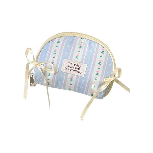 Gentle welcome Макияж и дорожные косметички унисекс