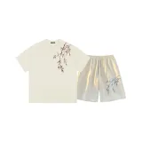 Комплекты одежды абрикосового цвета