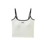 Молочно-белый