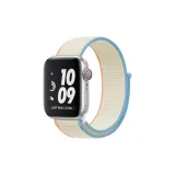 Молочно-белый