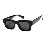 Черная оправа с черно-серыми линзами C1