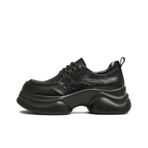 TATA Повседневная обувь Женская Черная