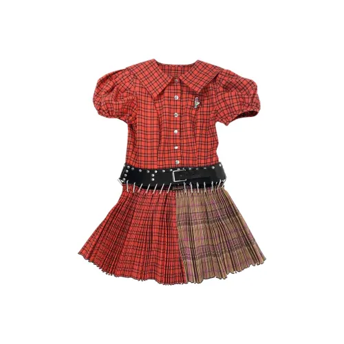 CHOPOVA LOWENA Red Женские Короткие Платья с Рукавами