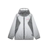 Серебристо-серый