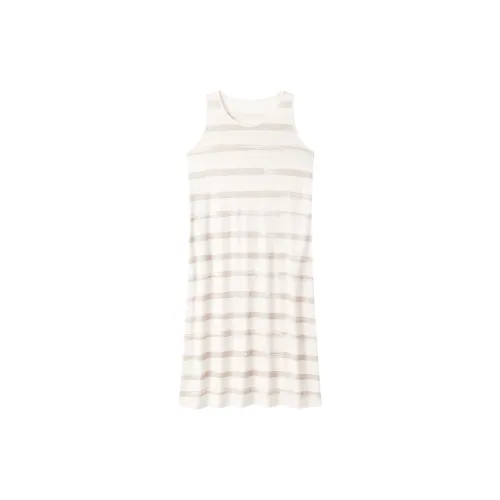 Floating Light Islands Ночная сорочка Женская