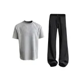 Комплект одежды [Серая футболка + Черные штаны]