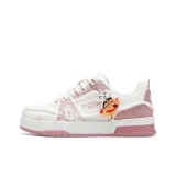 Бело-розовый