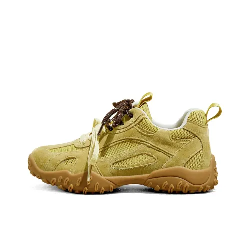 A Poinsettia Princess Женские массивные кроссовки