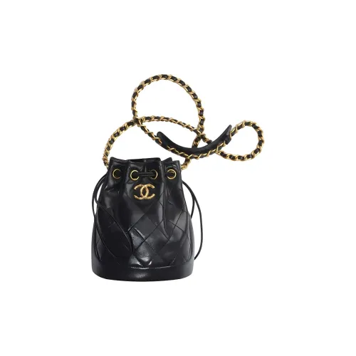 CHANEL Телячья кожа Ведрообразная сумка Сумка через плечо Маленькая женская черная