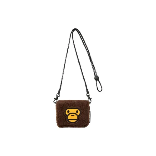 A BATHING APE Сумки кросс-боди Коричневый Унисекс